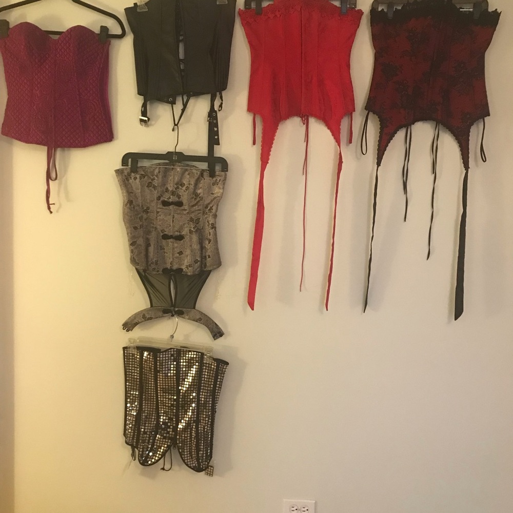 Corsets - image 4